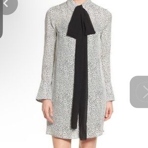Michael kors shirt dress 
With black bow
Polyester
Size 4
Excellent condition